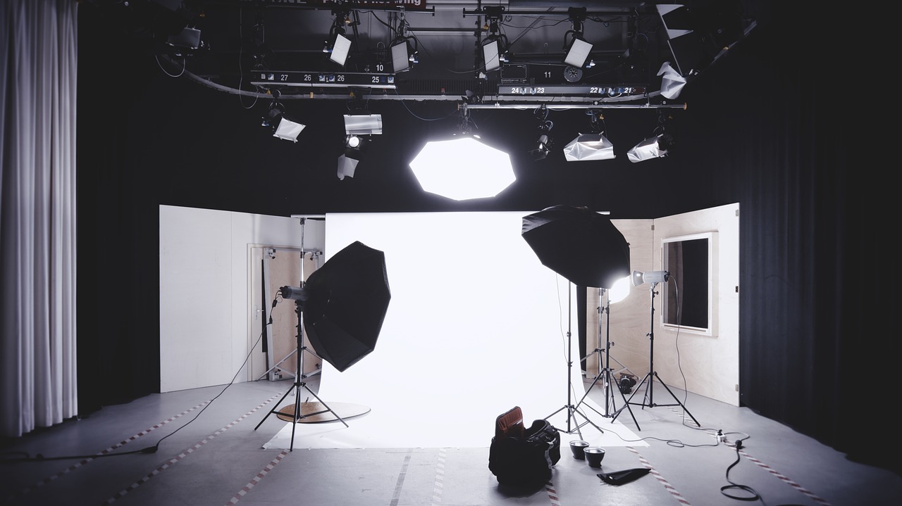 Tips to Consider When Looking for a Photo and Video Studio
